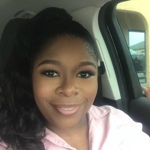 Meet your Posher, Shayla